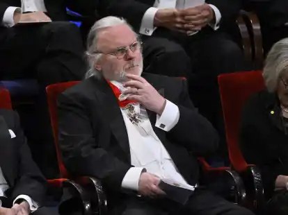 Jon Fosse bei der Nobelpreisverleihung in Stockholm.