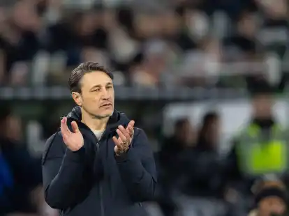 Gibt sich beim VfL Wolfsburg k&auml;mpferisch: Trainer Niko Kovac.