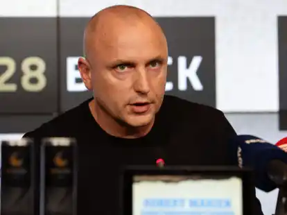 Hansa-Chef Robert Marien k&uuml;ndigte nach den Ausschreitungen Konsequenzen an.