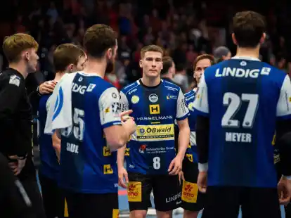 Die Eisenacher um Manuel Zehnder (M.) gewannen bei den Rhein-Neckar L&ouml;wen.