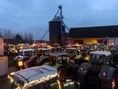 Nun also doch: Die Lichterfahrt in der Krummh&ouml;rn und Hinte kann nach Absage nun kurzfristig doch stattfinden.