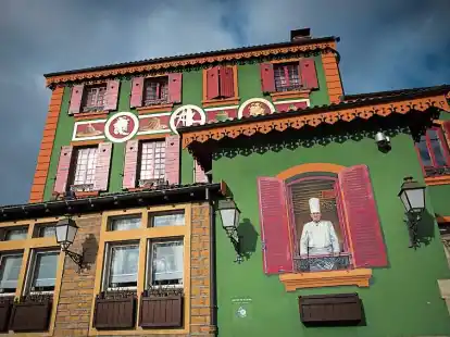 <p>Das Restaurant Paul Bocuse war f&uuml;r mehr als 50 Jahre mit drei Michelin-Sternen dekoriert.</p>