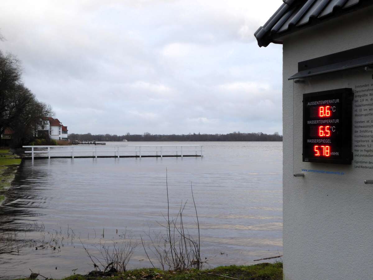 Hochwasser im Ammerland: Zwischenahner Meer läuft voll