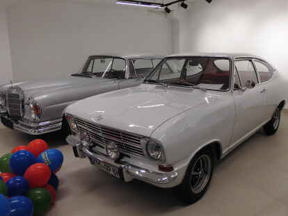 Die Opel-Fahrzeuge waren zur Zeit der &Ouml;lkrise vor 50 Jahren gerade angesagt. Auch sie blieben im Herbst 1973 sonntags in der Garage. 