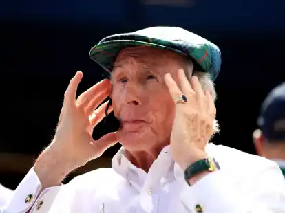 F&uuml;r Sir Jackie Stewart war die Nachricht vom Skiunfall Michael Schumachers &laquo;ein Schock&raquo;.