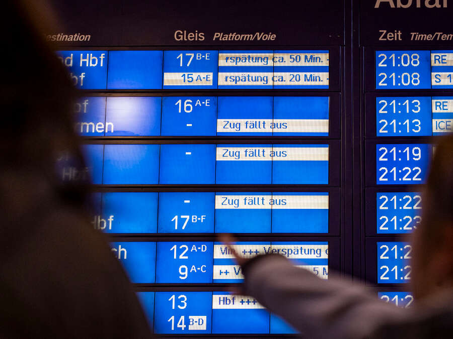 BahnVerspätung in Oldenburg und Bremen Fahrgastrechte für Entschädigung kennen und nutzen