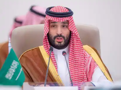 Mohammed bin Salman, Kronprinz und Premierminister von Saudi-Arabien, k&uuml;ndigt eine allj&auml;hrliche E-Sport-Weltmeiterschaft in Riad an.