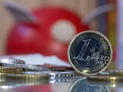 Kampf gegen hohe Inflation: Sparer profitierten 2023 von einer Serie von Zinserh&ouml;hungen der EZB.