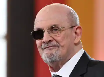 In seinem neuen Buch &laquo;Knife&raquo; verarbeitet Salman Rushdie die Messerattacke auf ihn. (Arne Dedert/dpa)
