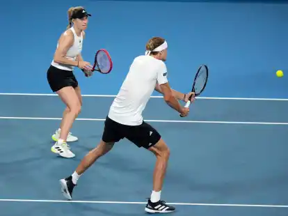 Angelique Kerber und Alexander Zverev verloren knapp das entscheidende Doppel.