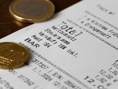 Erhöhte Mehrwertsteuer und weitere Kostensteigerungen belasten ...