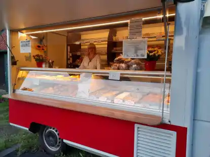 Gina B&ouml;sen und ihr Ehemann Michael B&ouml;sen sind ab Februar auf dem Wochenmarkt in Pewsum vertreten.
