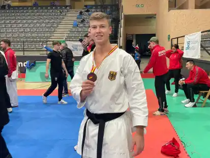 Da hatte er gerade den dritten Platz bei der Europameisterschaft mit dem deutschen Team geholt: Jetzt ist der Emder Fabian Flocken in den Bundeskader berufen worden.