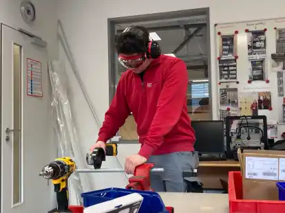 Viele Berufe k&ouml;nnen auch im Harlingerland und Wiesmoor in Teilzeit-Ausbildung erlernt werden. Die IHK informiert dazu.