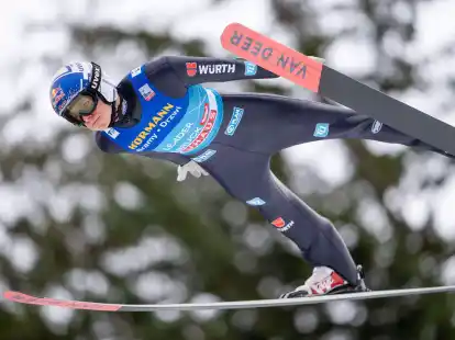 Andreas Wellinger hat den Gesamtsieg bei der Vierschanzentournee fest im Blick.