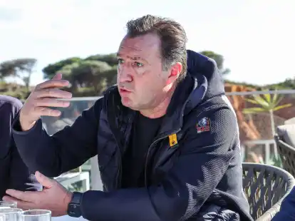 &laquo;Es gibt schon verschiedene Ideen&raquo;, sagt Schalkes neuer Sportdirektor Marc Wilmots &uuml;ber m&ouml;gliche Winter-Transfers.