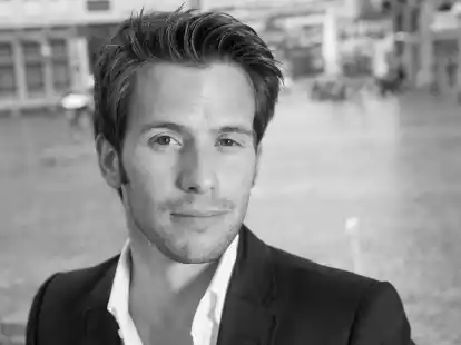 Er spielte an der Seite von Stars wie Cate Blanchett, George Clooney und Tom Cruise:&nbsp;Christian Oliver.