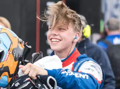 Der deutsch-d&auml;nische Nachwuchspilot Oliver Goethe w&uuml;rde gerne einmal der deutschen Formel-1-Legende Sebastian Vettel nacheifern.