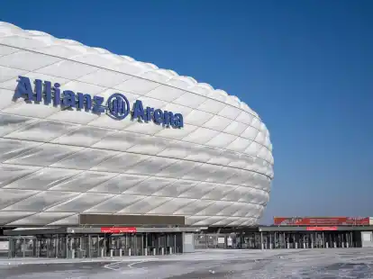 F&uuml;r das kommende Bundesliga-Wochenende ist zu Ehren von Franz Beckenbauer eine Schweigeminute bei allen Spielen angek&uuml;ndigt.