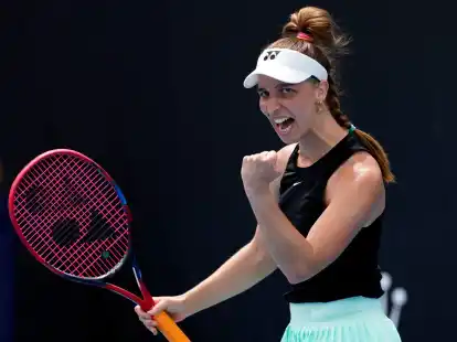 Tamara Korpatsch jubelt nach ihrem Erstrundensieg.