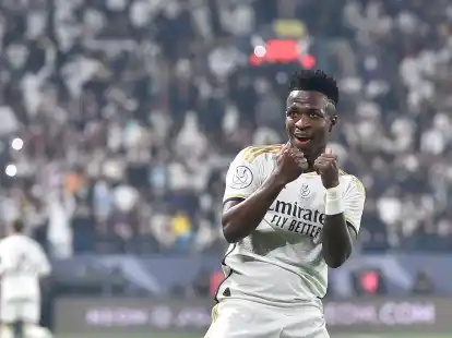 Real Madrids Machwinner Vinicius Junior traf gleich dreimal.