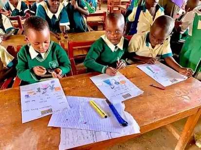 560 Kinder werden an der Schule in Uganda unterrichtet, die der Bockhorner Johannes Dittrich mitgegründet hat.