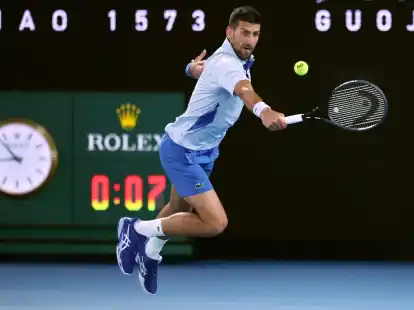 Novak Djokovic hat bei den Australian Open die dritte Runde erreicht.