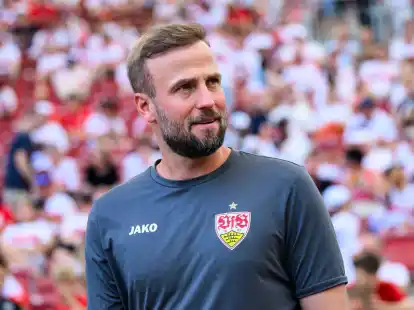 Der Cheftrainer des Fu&szlig;ball-Bundesligisten VfB&nbsp;Stuttgart: Sebastian Hoene&szlig;.
