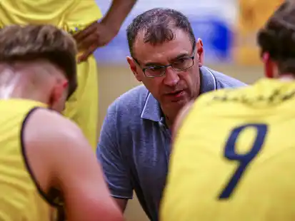 Auswärts gefordert: Die Baskets Juniors/TSG Westerstede von Trainer Artur Gacaev
