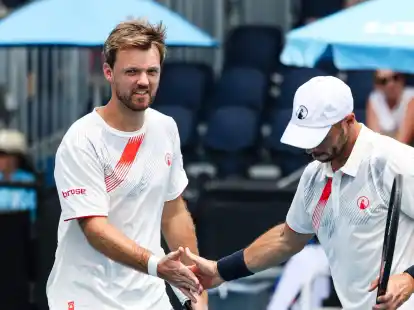 Stehen bei den Australian Open im Achtelfinale: Kevin Krawietz (l) und Tim P&uuml;tz.