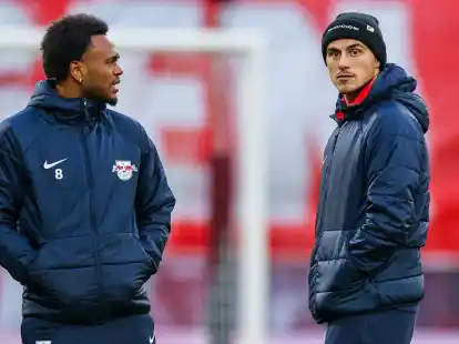 Eljif Elmas (r) ist der bisher einzige Leipziger Winter-Neuzugang.