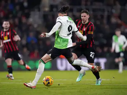 Darwin N&uacute;&ntilde;ez traf zur Liverpooler F&uuml;hrung in Bournemouth.