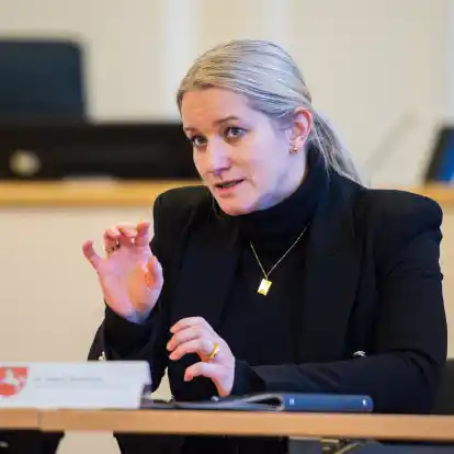 W&uuml;nscht sich eine Kommission zur Reform des Strafrechts: Niedersachsens Justizministerin Dr. Kathrin Wahlmann (SPD), hier im Landgericht in Osnabr&uuml;ck