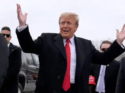 Dass Trump nun auch in New Hampshire siegt, zeigt einmal mehr, wie eisern die Parteibasis hinter dem 77-J&auml;hrigen steht.