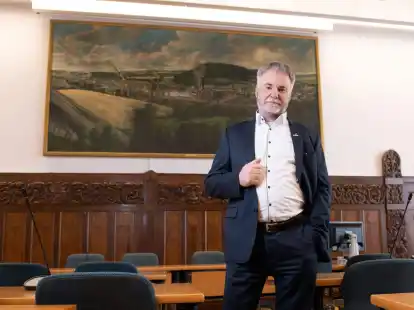 &laquo;Ob es nun allen passt oder nicht: Die AfD-Fraktion sitzt demokratisch gew&auml;hlt im Stadtrat&raquo;. Freitals Oberb&uuml;rgermeister Uwe Rumberg versteht die Aufregung nicht.