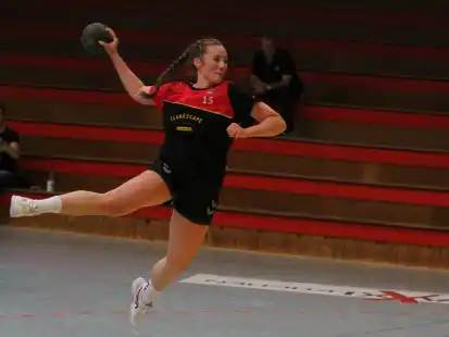 Auf einen H&ouml;henflug hoffen die Varelerinnen um Lea Lissewski im Spitzenspiel gegen Dinklage.