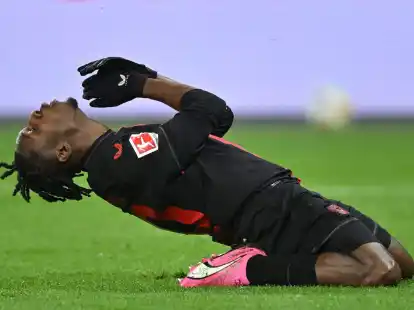 Jeremie Frimpong und Leverkusen kamen gegen Borussia M&ouml;nchengladbach nicht &uuml;ber ein 0:0 hinaus.