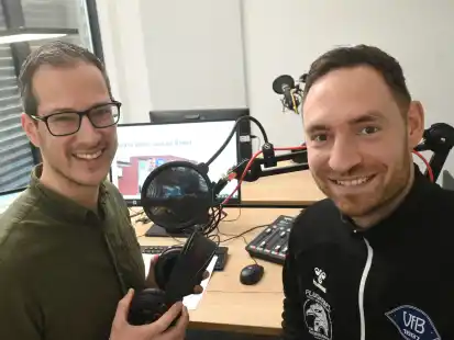 Zu Gast im Podcast „Nordwestkurve“: Markus Ziereis (rechts) plauderte mit NWZ-Redakteur Lars Blancke