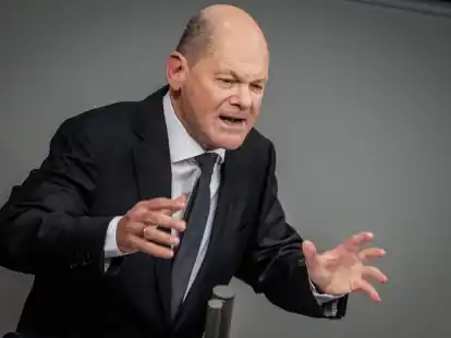 F&uuml;nf europ&auml;ische Regierungschefs, darunter Bundeskanzler Olaf Scholz, rufen zu einer langfristigen milit&auml;rischen Unterst&uuml;tzung f&uuml;r die Ukraine auf.