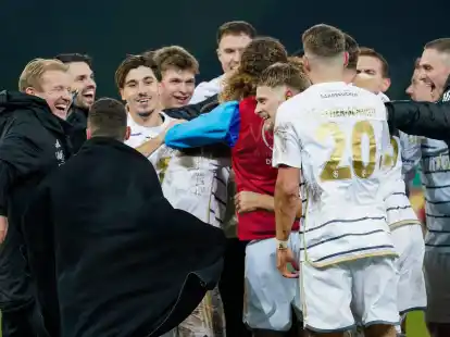 Saarbr&uuml;cken hat nach den Bayern auch die Eintracht aus dem Pokal geworfen.