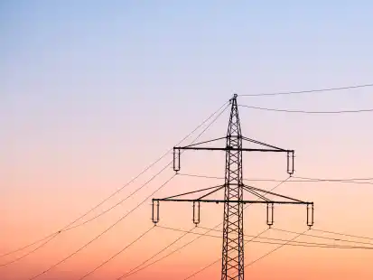 Verbraucher k&ouml;nnen aufatmen. Versorger wie EON und Enercity geben Entwarnung bei den Strompreisen.