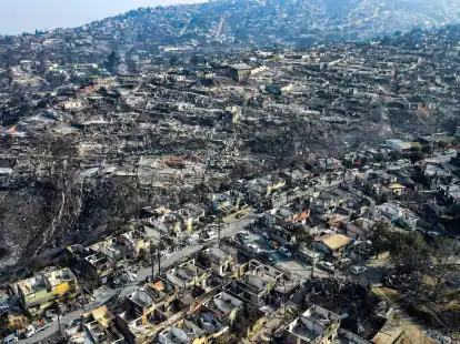 Ganze Stadtviertel von Vi&ntilde;a del Mar sind niedergebrannt.