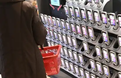 So praktisch sind die Selbstscanner in Friesoyther Supermärkten