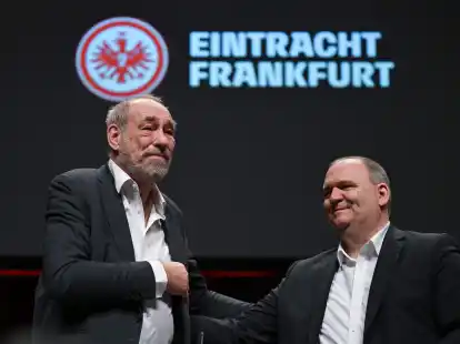 Mathias Beck (r) tritt die Nachfolge von Peter Fischer an.