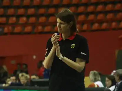 Die Bundestrainerin der deutschen Basketballerinnen: Lisa Thomaidis.