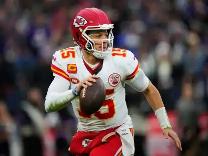Chiefs-Quarterback Patrick Mahomes (15) wird mit seinem Team versuchen den Titel mit einem Sieg im Super Bowl zu verteidigen.
