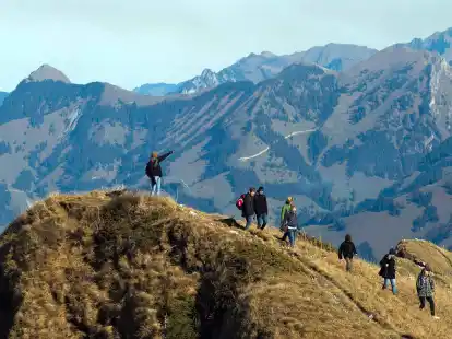 Im Wandergebiet Rochers-de-Naye in der Schweiz sind drei Menschen t&ouml;dlich verungl&uuml;ckt (Archivbild von 2011).