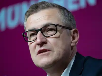 Hat eine Teilnahme des FC Bayern an einer m&ouml;glichen Super League erneut kategorisch ausgeschlossen:&nbsp;Jan-Christian Dreesen.