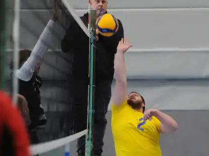 Michael Gulich und die Volleyballer des AT Rodenkirchen zeigten in Wilhelmshaven viel Herz.