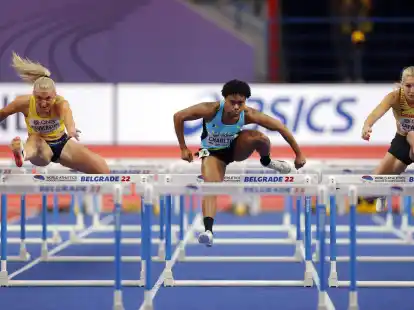 Stellte einen neuen Weltrekord auf: Devynne Charlton (M.) von den Bahamas.